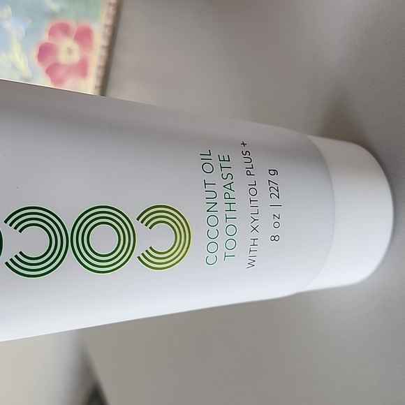 NWT Intelliwhite Powerboost Toothpaste and Whitening Gel Combo Pack - Picture 2 of 9